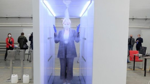 Instalan un "túnel desinfectante" para proteger a Putin de COVID-19