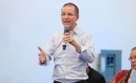 Ricardo Anaya dará clases en la UNAM 