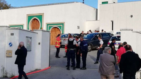 Al menos dos heridos tras tiroteo en una mezquita en Francia