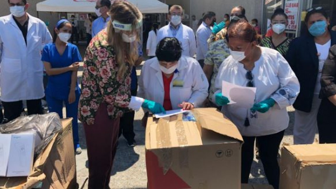 Autoridades municipales donan insumos a hospitales públicos