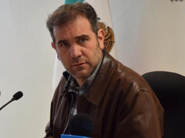 Córdova afirma que si piden elección extraordinaria, el INE la realizará