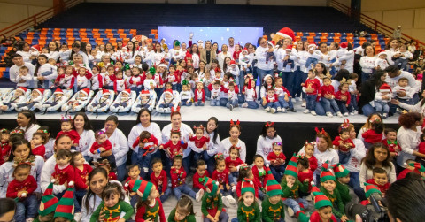 Preside esposa del rector festival navideño de la UAT 2023