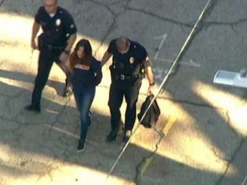 2 heridos tras tiroteo es escuela en LA