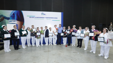 Gobernador celebra a las Enfermeras y Enfermeros