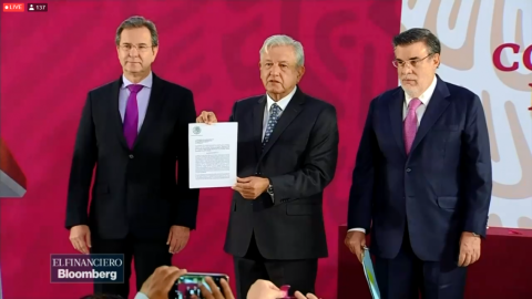 Derogación de Reforma Educativa, apoyo a maestros, todo esto y más en conferencia matutina de AMLO