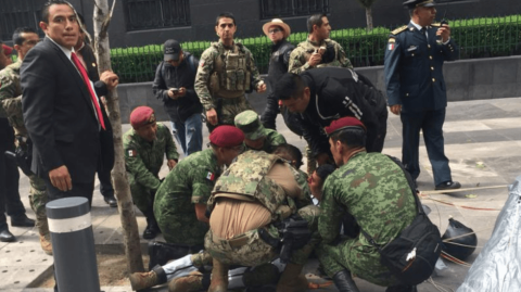 Paracaidista que sufrió accidente en Desfile Militar se reporta como estable