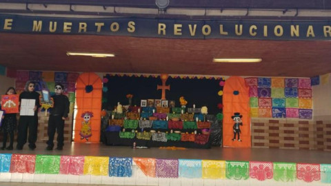 Altares de muertos, presentes en escuelas de Nuevo Laredo