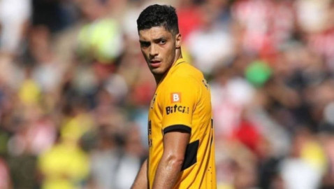 Raúl Jiménez no mejora de su lesión