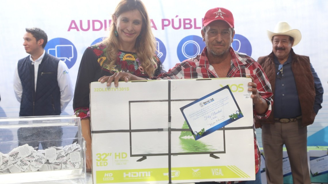 2 mil 500 habitantes se reúnen con Maki Ortiz