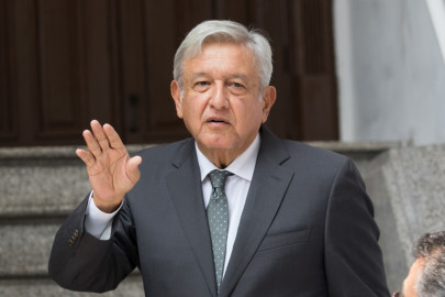 AMLO reconoce fallas en consulta ciudadana para el NAIM