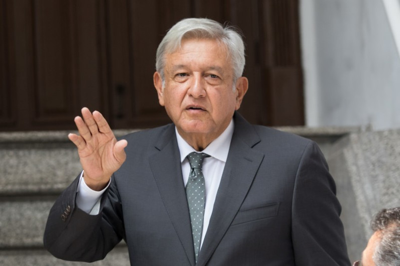 AMLO reconoce fallas en consulta ciudadana para el NAIM