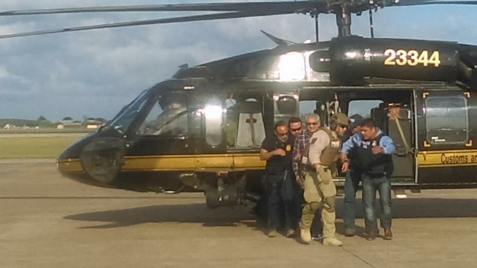 Tomás Yarrington arriba a Brownsville, Texas. Comparecerá el lunes ante juez federal