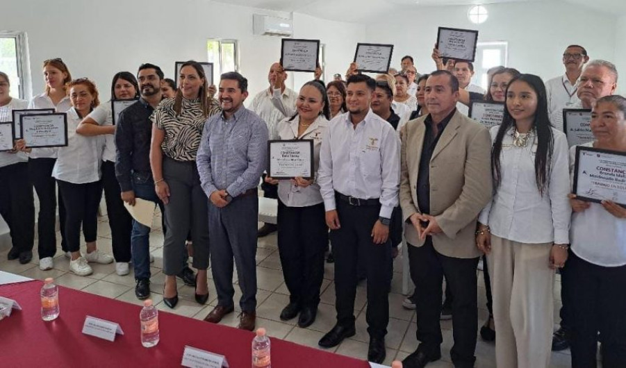 Personal de CEDES Victoria se profesionaliza para brindar mejor atención a PPLs