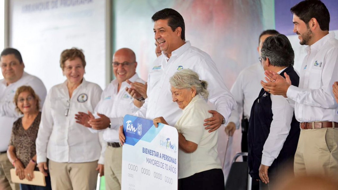 Entrega CDV apoyos del programa “Bienestar para Personas Mayores”