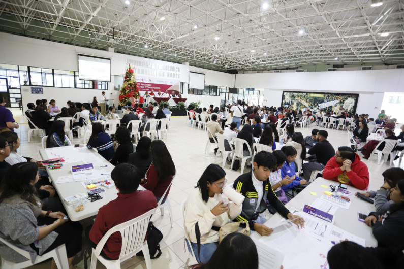 Participan estudiantes de la Universidad Tecnológica de Tamaulipas Norte en “Maratón Emprende y Transforma”