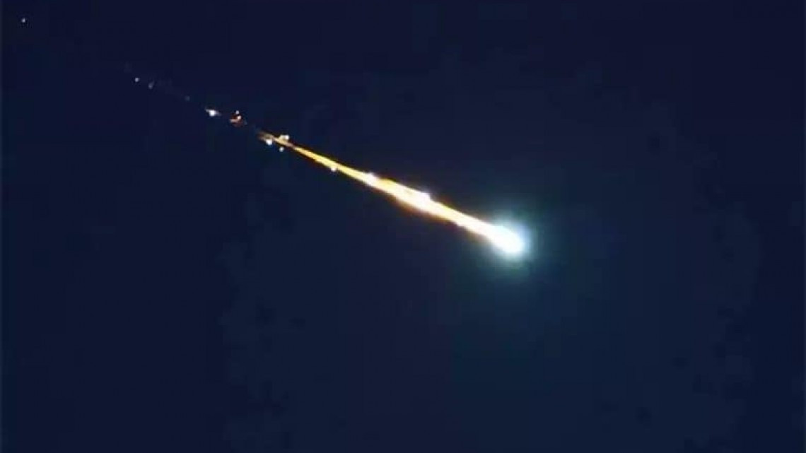 Captan caída meteorito en Michoacán