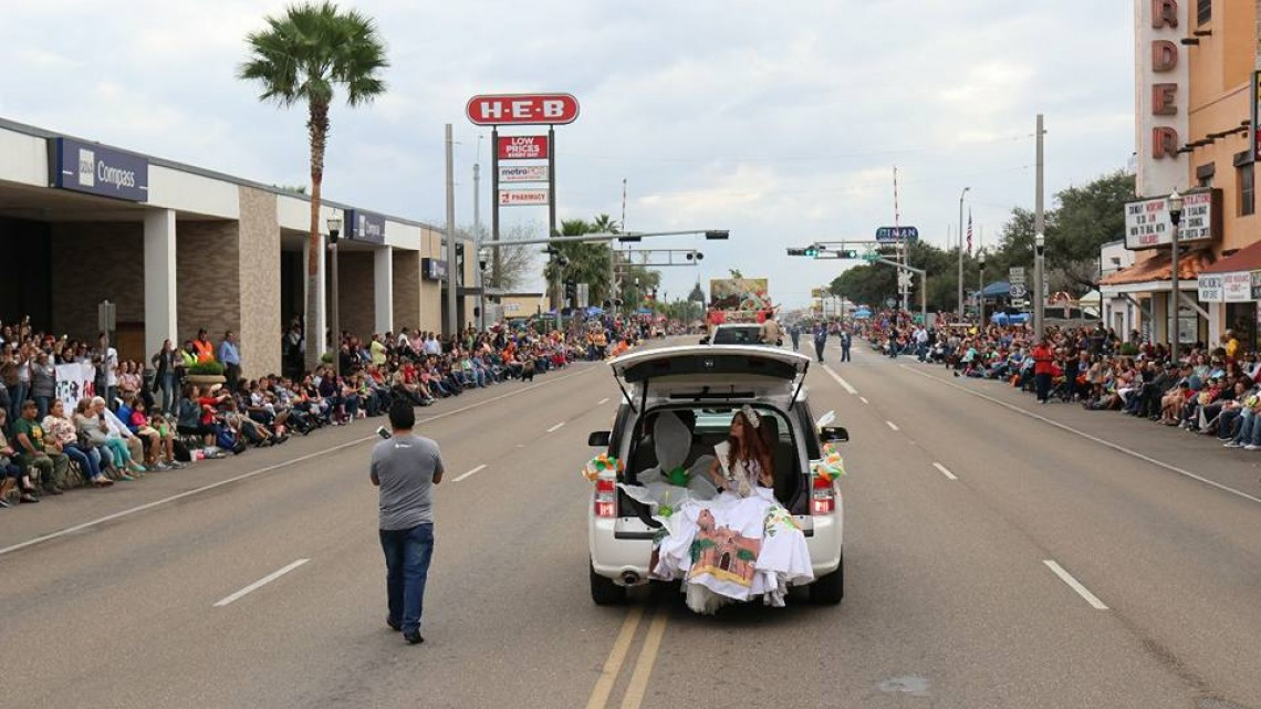 Recibe alcaldesa llave de Mission como símbolo de hermandad