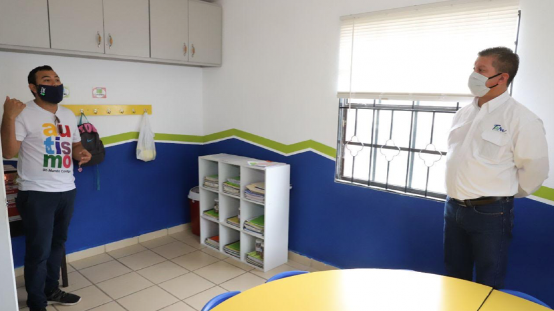 GobTam y SEBIEN equipa a Centro de Autismo en Matamoros