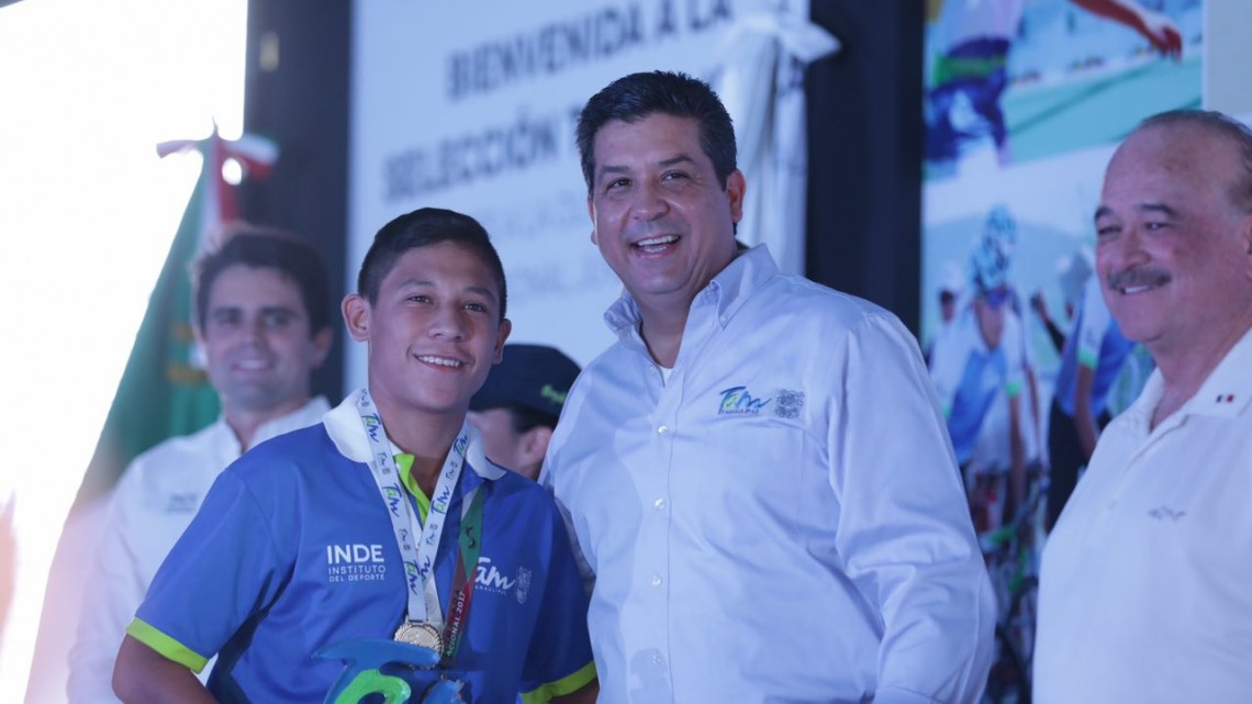 Entregan reconocimientos a medallistas tamaulipecos