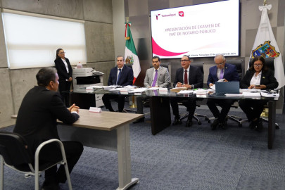 Realizan examen para aspirantes a notarios públicos en Tamaulipas