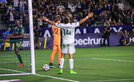 Anota "Chicharito" Hernández en el triunfo del LA Galaxy ante Timbers