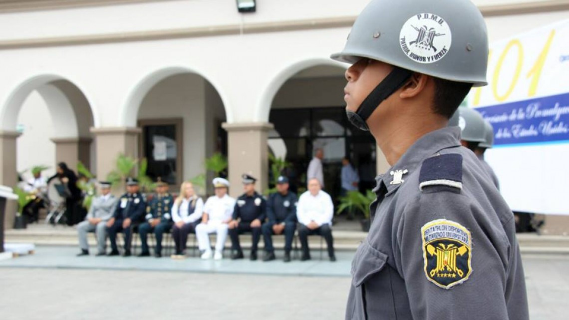 Conmemoran 101 aniversario de la constitución política