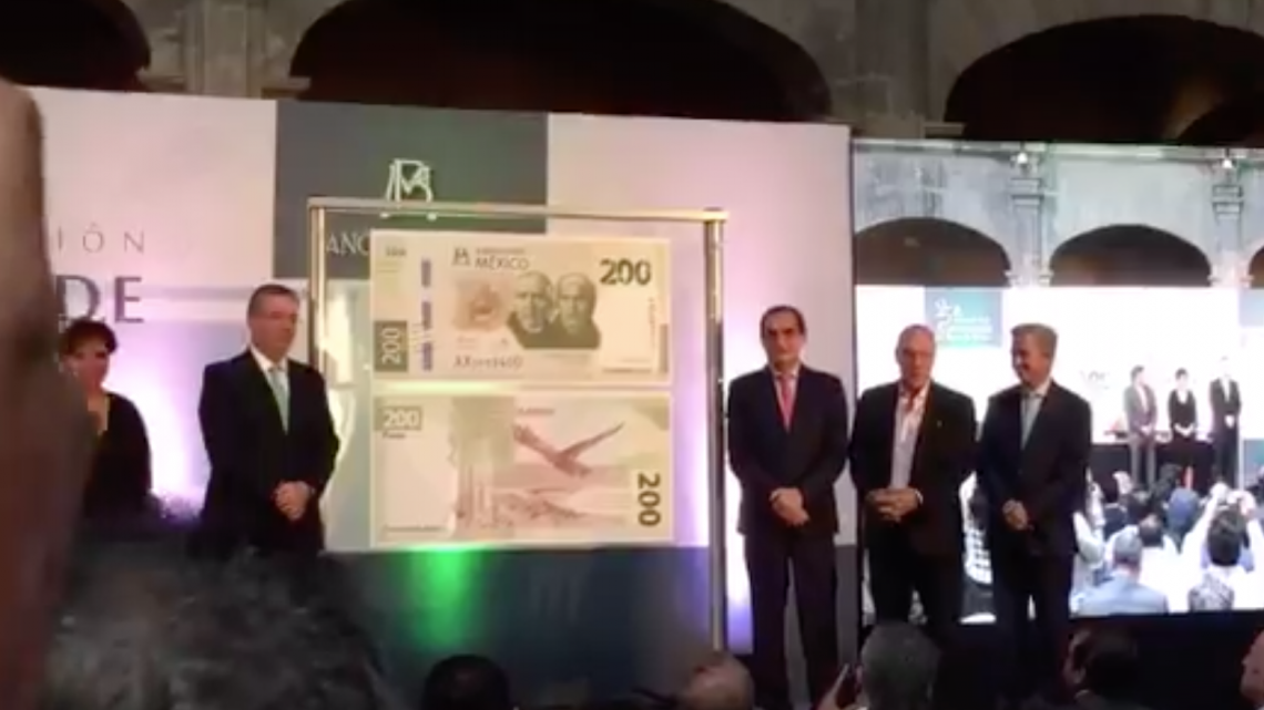 Presentan nuevo billete de 200 pesos