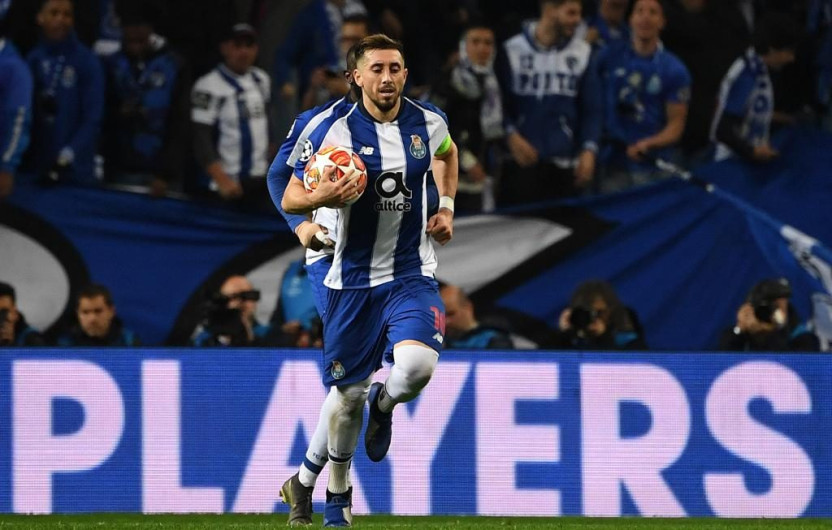 Héctor Herrera termina contrato con Porto