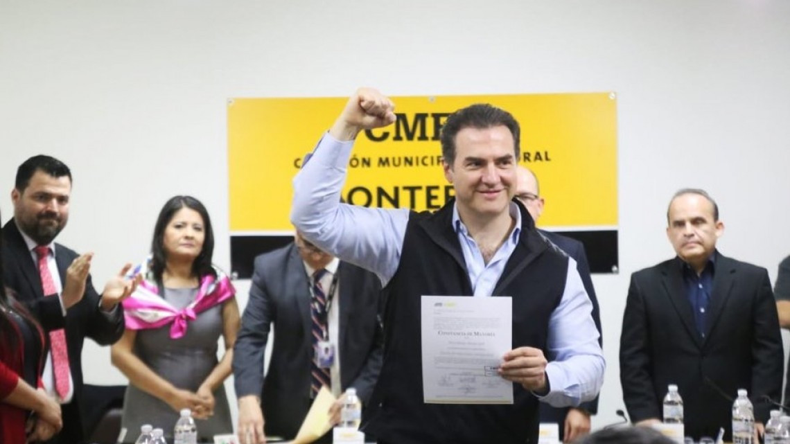 Recibe Adrián de la Garza constancia de mayoría como Alcalde Electo de Monterrey