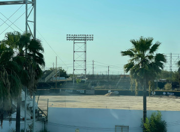 Avanza rehabilitación del estadio de béisbol Adolfo López Mateos