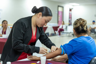 Impulsa Alcalde Carlos Peña Ortiz la prevención con la Campaña de Laboratorios 