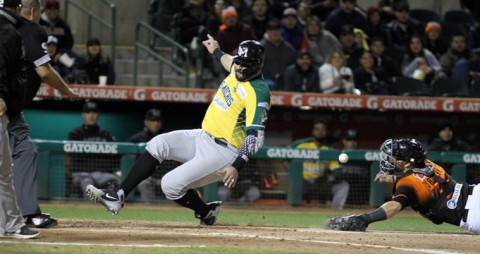 Hermosillo gana 6-5 a Cañeros y pone 1-1 la serie de playoffs de beisbol