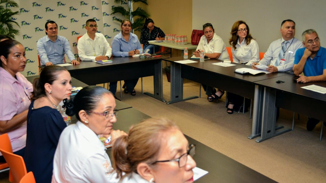 Buscan prevenir enfermedades de adultos mayores