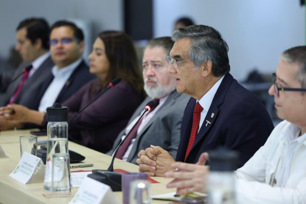 Entrega IFT concesiones de radio y tv a Tamaulipas