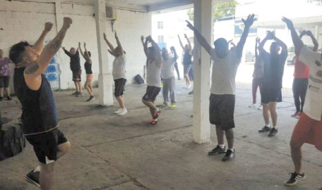 Luchan tránsitos contra sobrepeso en Madero