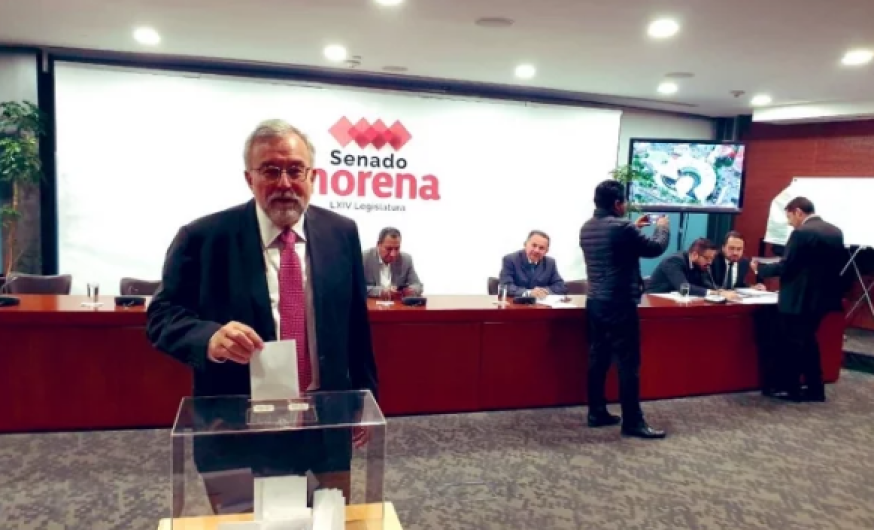Morena inicia votación del presidente del Senado