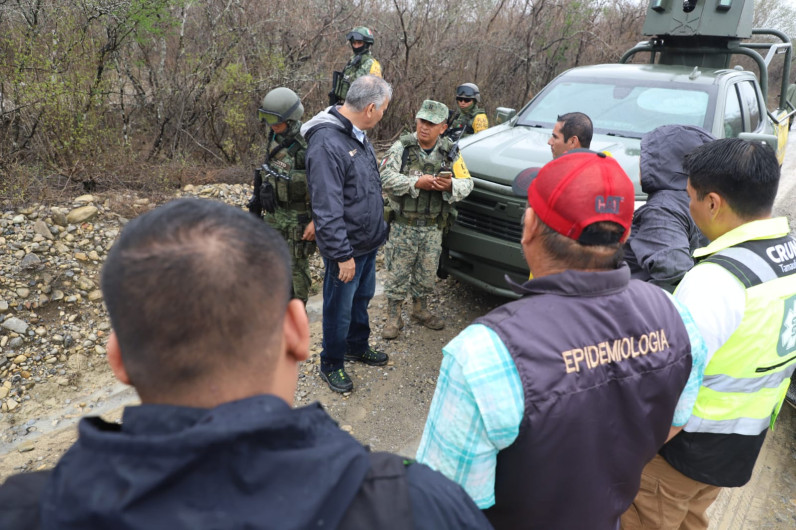 Atienden brigadas de Salud a la población afectada por las lluvias