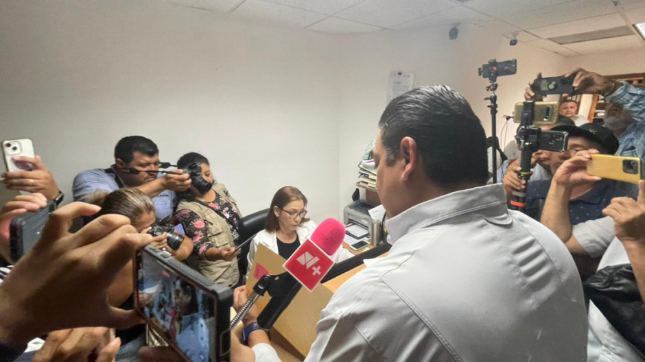 Busca Ismael CDV carta de residencia de ex gobernador para registro como aspirante de Va por México