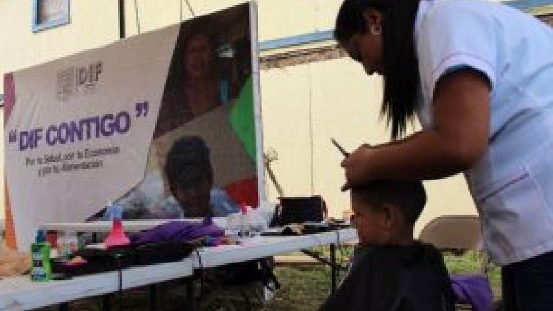 “DIF Contigo” beneficia a ciudadanía