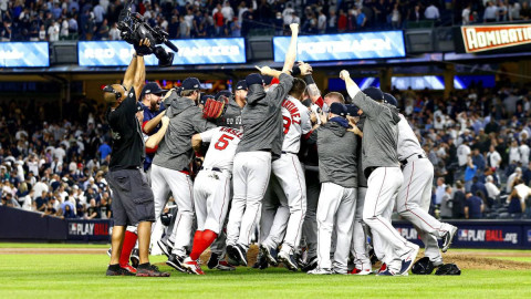 Boston batea a los Yankees