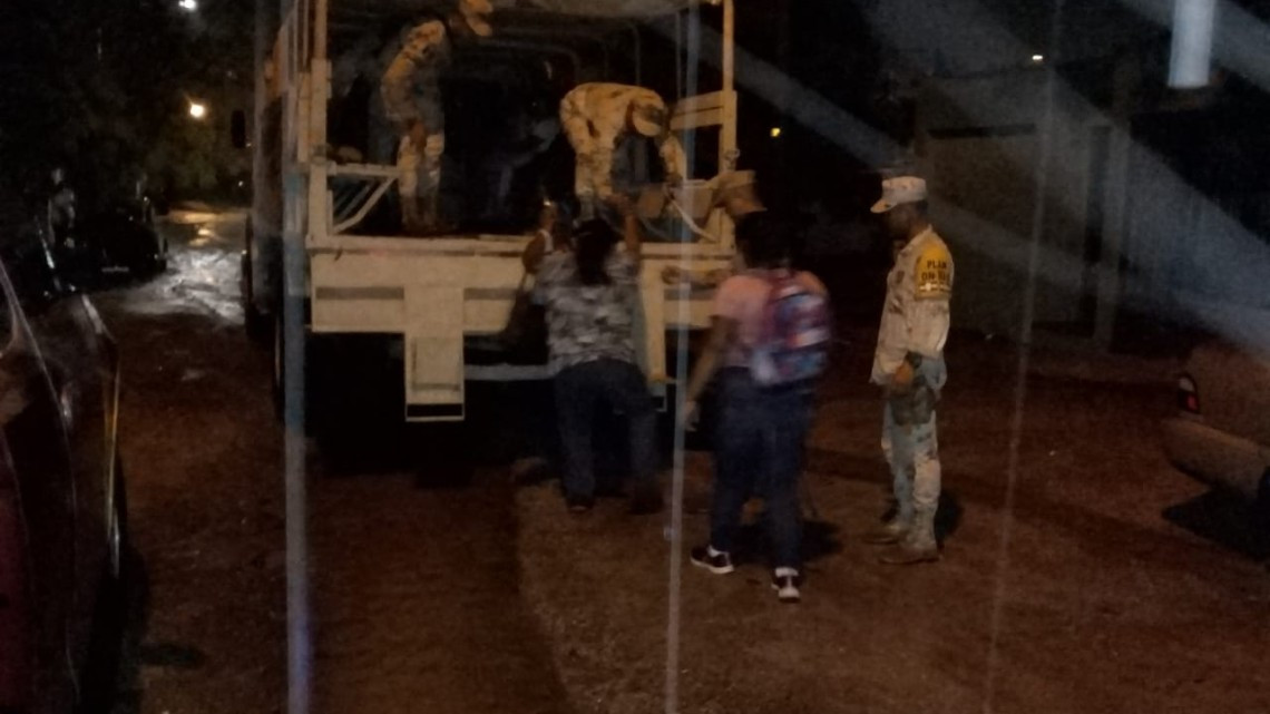 Aplican Plan DN-III en BCS, y supenden clases en Sonora por lluvias