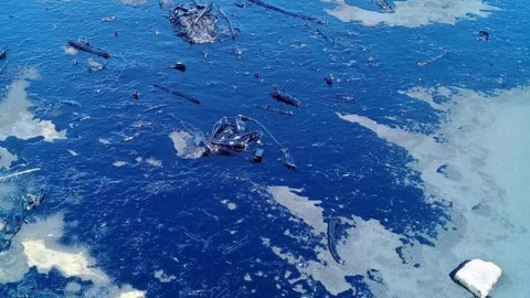 Playas en Tabasco son cerradas por derrame de aceite