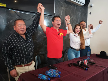 Inicia en Nuevo Laredo Cendy Robles campaña rumbo al Senado 