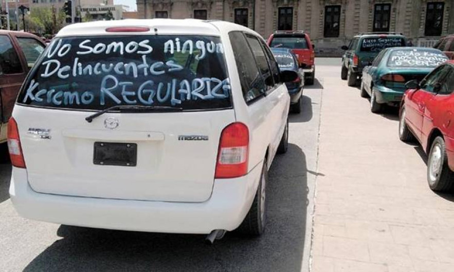 Nuevas modificaciones al decreto de “Autos Chocolates” viola la ley aduanera: Importadores