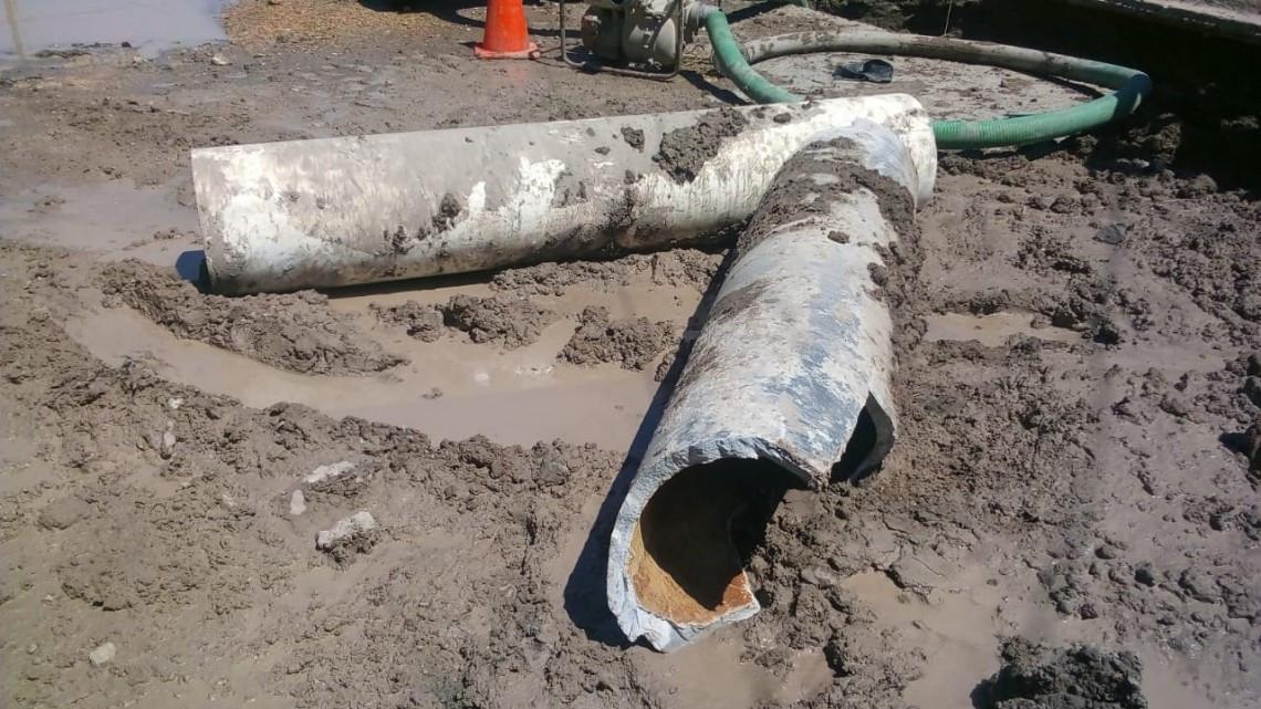 Reparan tubería que dejó sin agua a más de 200 colonias en Matamoros