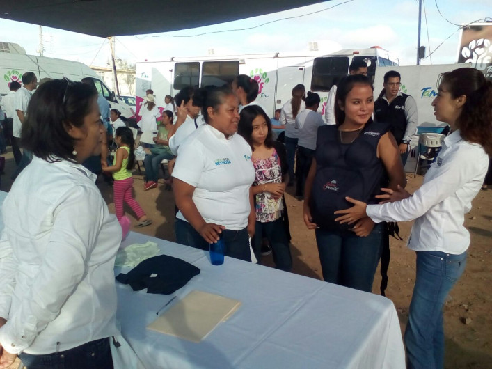 Capacitan a jóvenes para prevenir embarazos no deseados