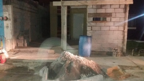 Encuentran a bebé recién nacido en la basura