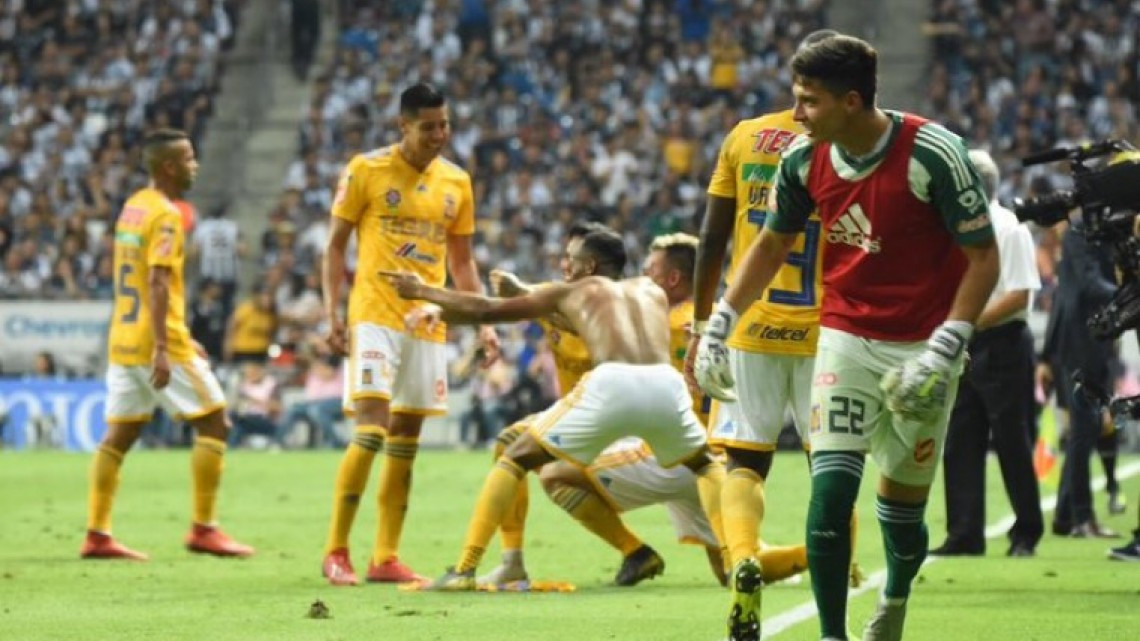 Rayados y Tigres empatan en emocionante Clásico Regio