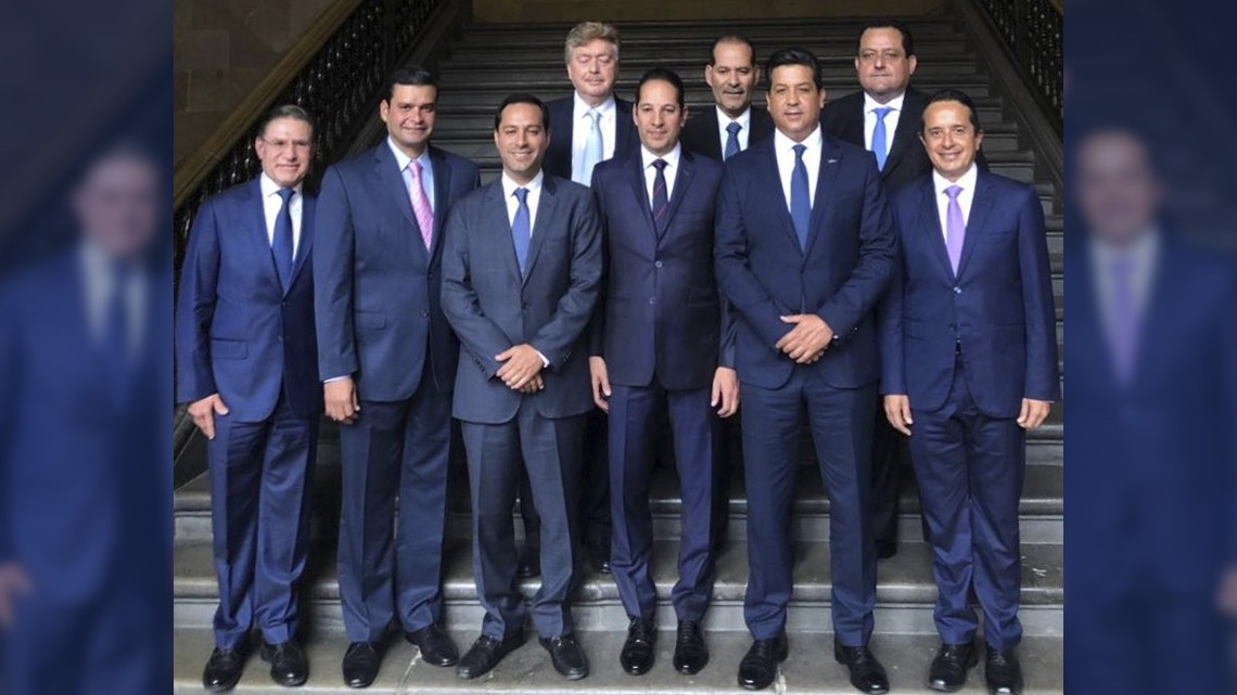 AMLO recibe en Palacio Nacional a gobernadores del PAN