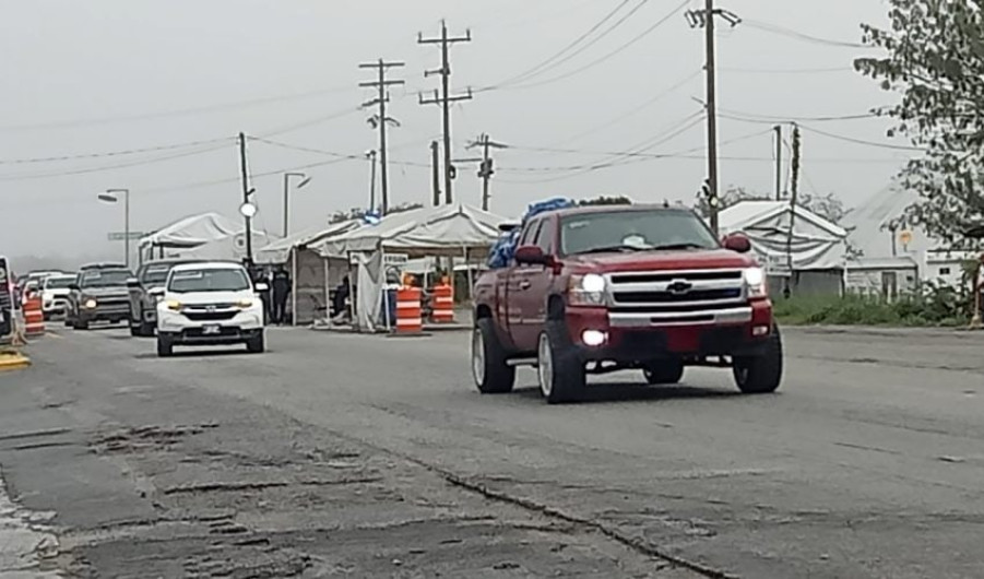 Guardia Estatal brinda seguridad a caravana de paisanos